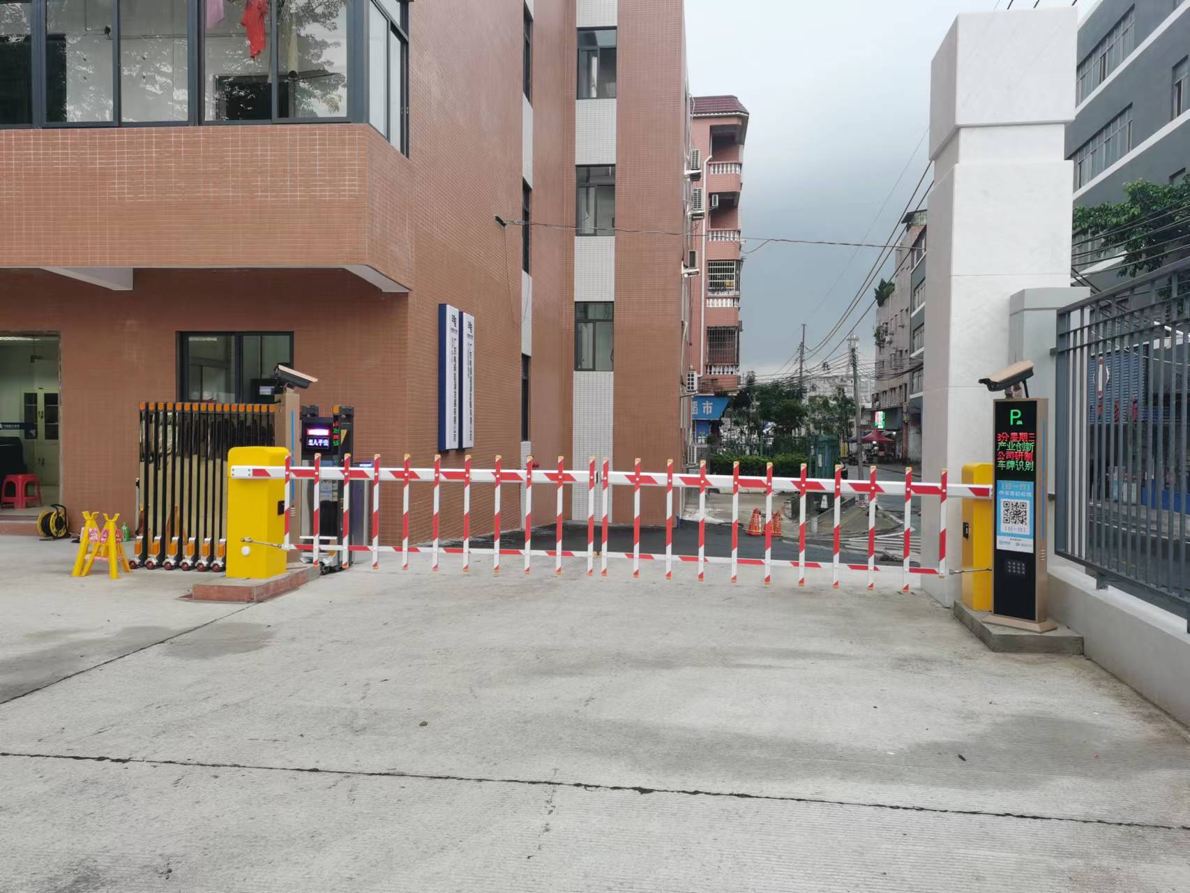 广州南方电网人车通道闸机智能停车场管理系统